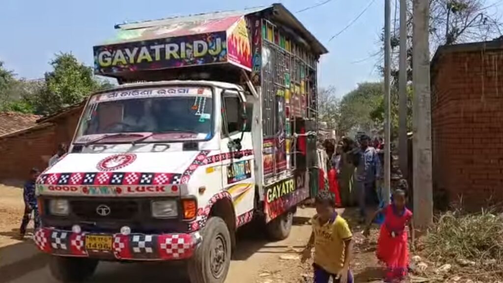 Gayatri Dj Bijepur Bargarh 4